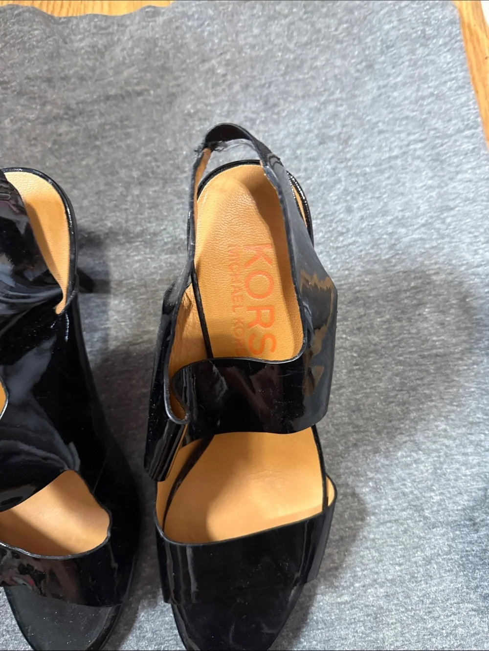 Michael Kors Black Patent Leather Open-Toe Slingback Heels size 9